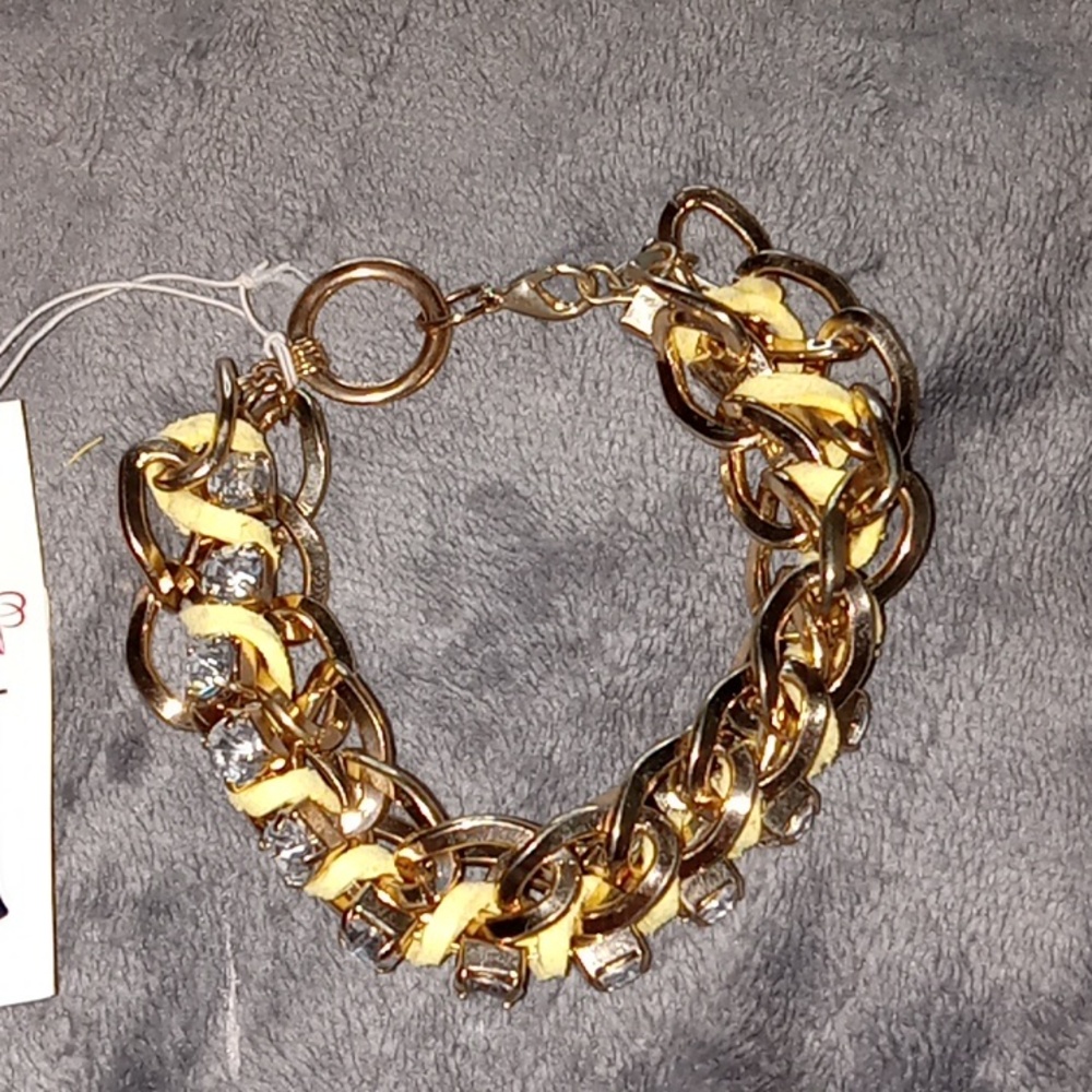 Bracelet